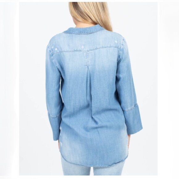 Chelsea & Violet | Chambray Distressed Button-Down Shirt | Size Medium Women's - Picture 13 of 16